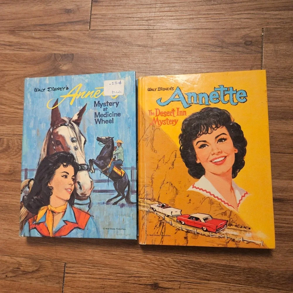 Lot of‎ 2 Vintage 1960s Walt Disney's Annette Mystery Book - The Desert Inn HB